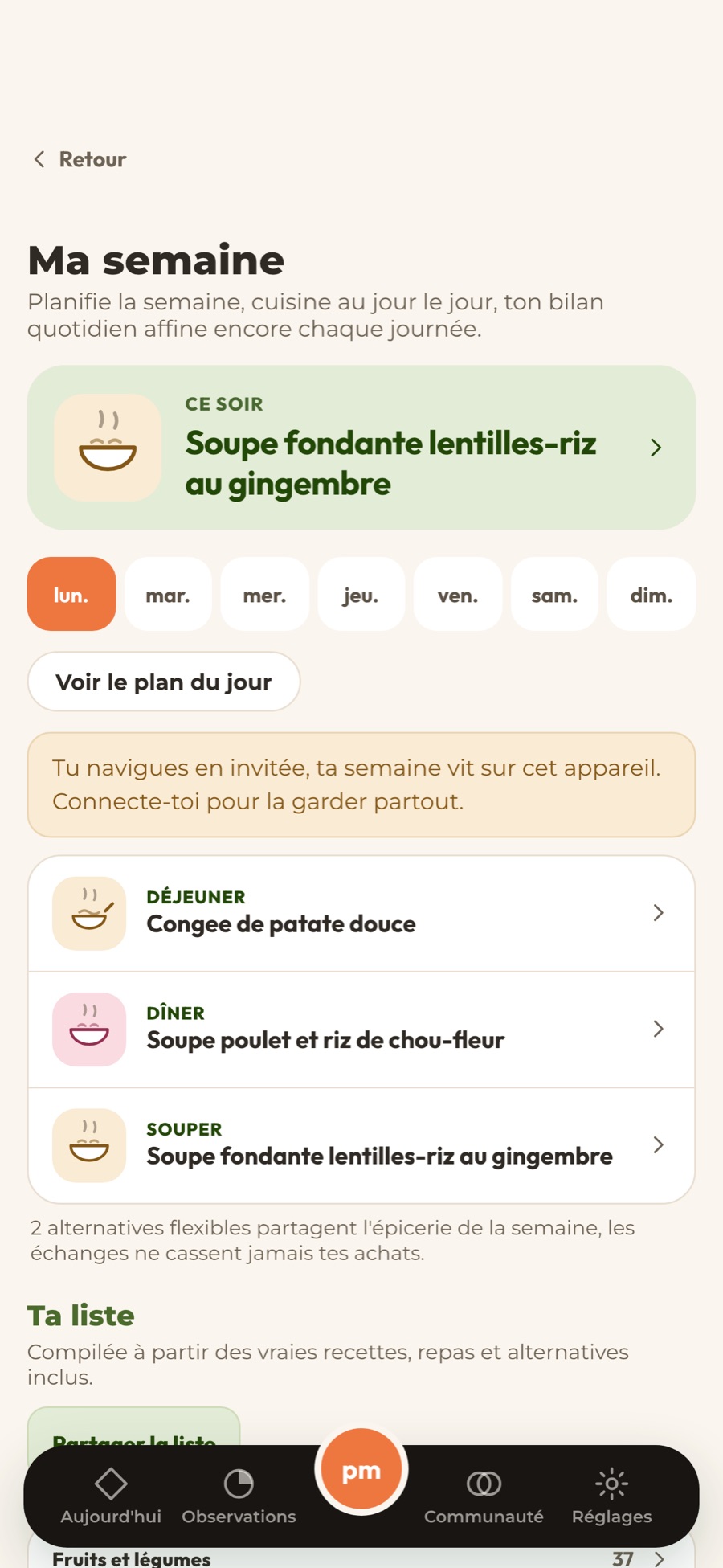 Le constructeur de semaine dans l'appli : choisis cuisiner chaque jour, préparer une fois ou un mélange, puis bâtis la semaine